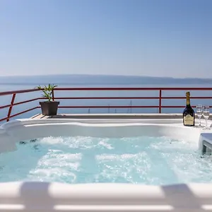  Apartment Seaside Penthouse With Hot Tub Sky Living Croatia