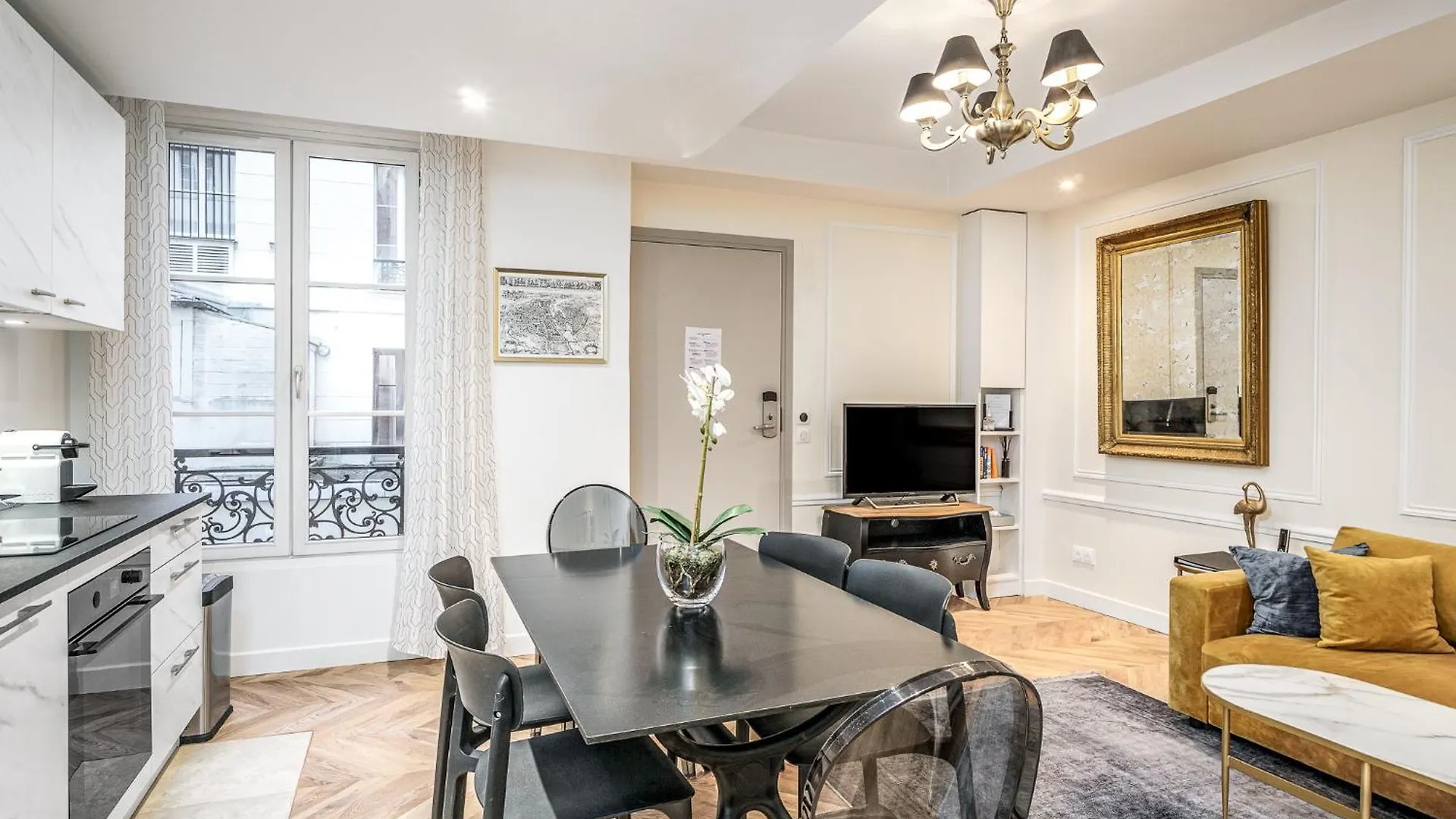 Apartments Du Louvre - Le Marais Paris