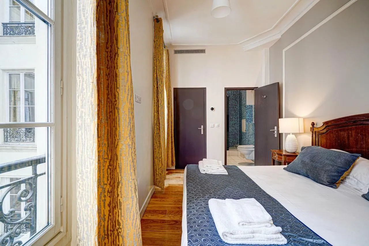 Apartments Du Louvre - Le Marais Paris