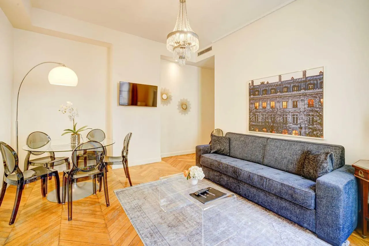 Apartments Du Louvre - Le Marais Paris